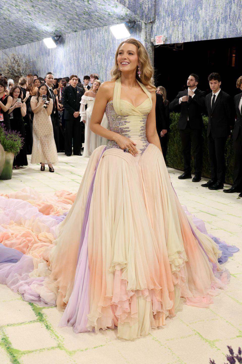 Блейк Лайвли блистала на Met Gala после новостей о судебном соглашении
