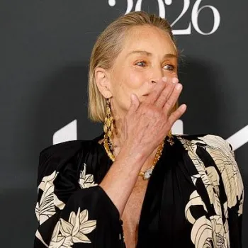 Шэрон Стоун появилась на ELLE Style Awards после семейной утраты