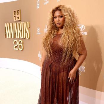 Лиззо появилась на BET Awards 2026 после заметного похудения